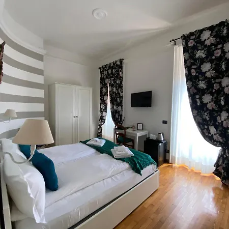 La Fontana ستريزا