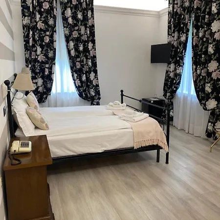 La Fontana Hotel 3*