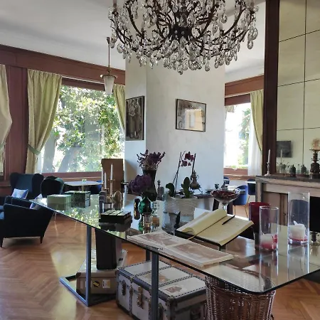 La Fontana ستريزا