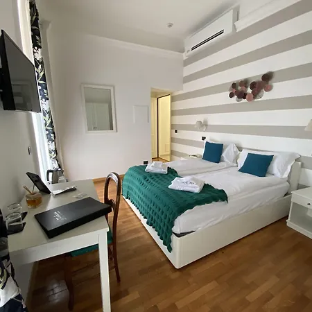 La Fontana ستريزا