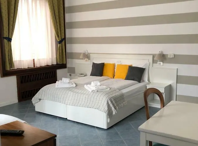 拉丰塔纳酒店 3* 斯特雷萨