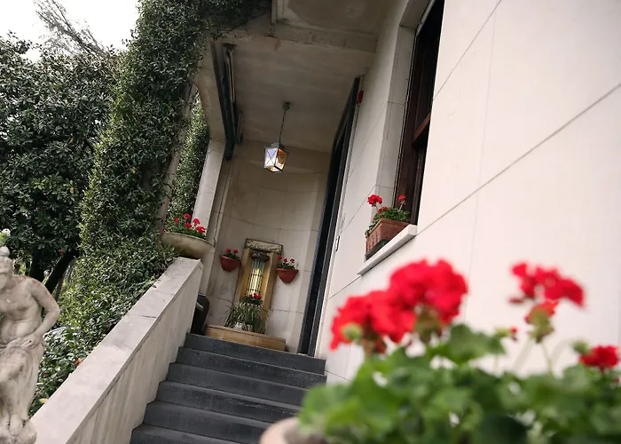 La Fontana Готель 3*